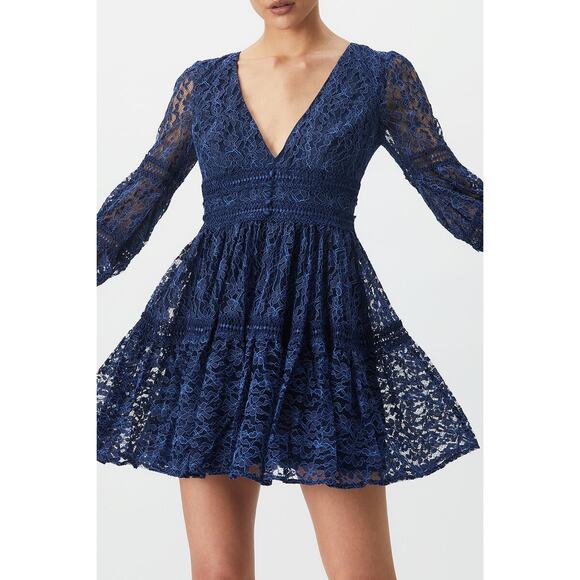 [Bardot] Navy Blue Deep V-Neck Venice Floral Lace Tiered Mini Dress Size Large L - Picture 2 of 13